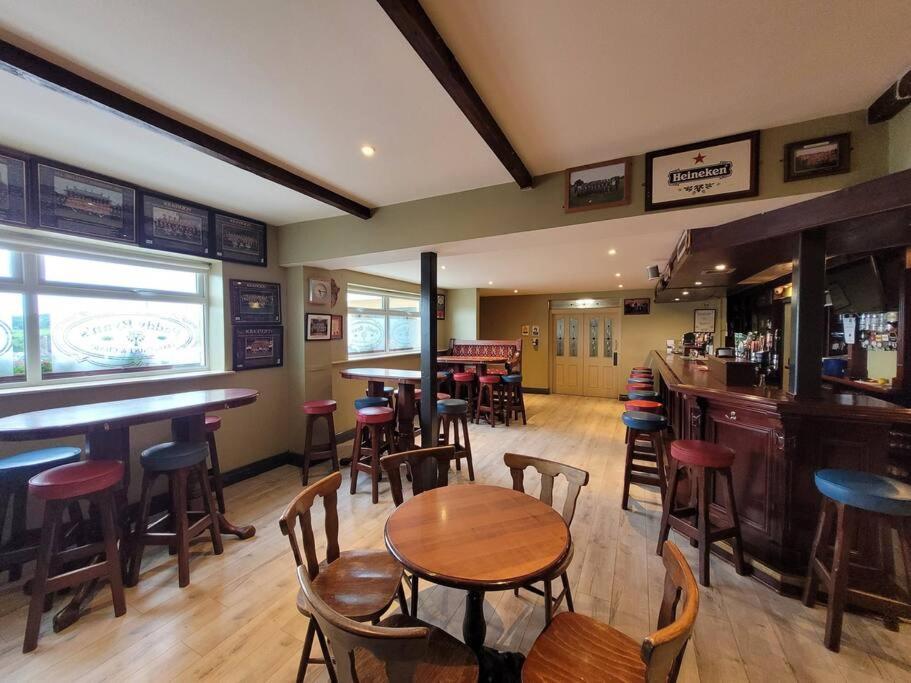 Caman Inn Kilkenny Extérieur photo